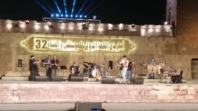 عطل فني يحرج حمزة نمرة بمهرجان القلعة: 