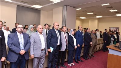68 مفتشًا يحلفون اليمين القانونية أمام وزير العمل لبدء مهامهم الوظيفية