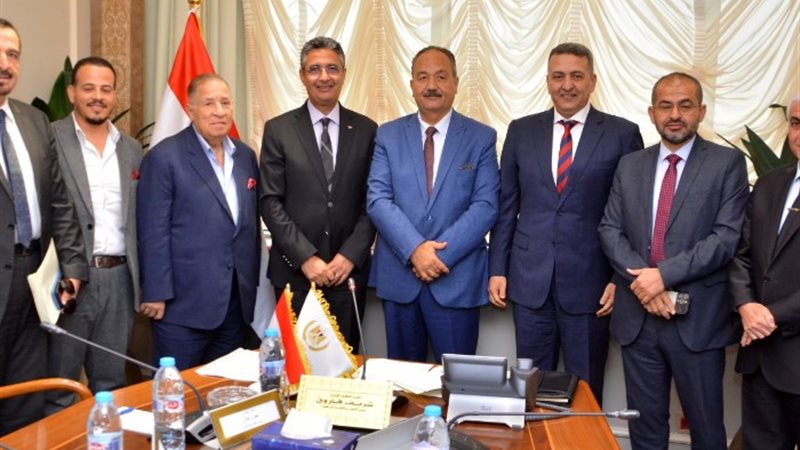 شريف فاروق وزير التموين ومجلس إدارة الاتحاد المصري لجمعيات 