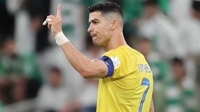 رسميا، رونالدو يحطم الرقم القياسي العالمي في يوتيوب (تفاصيل)