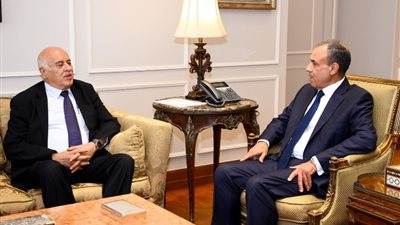 وزير الخارجية و
