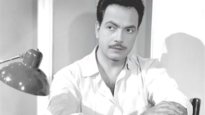 من أعمدة السينما، الذكاء الاصطناعي يوجه رسالة لكمال الشناوي في ذكرى وفاته