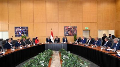 وزراء السياحة والاستثمار والإسكان يلتقون مستثمري التنمية السياحية