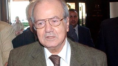 كان رمزا للفداء، مصر تعرب عن تعازيها لفلسطين في وفاة فاروق القدومي