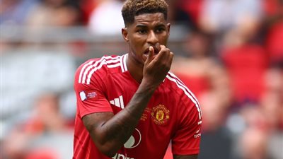 ماركوس راشفورد يقود تشكيل مانشستر يونايتد أمام برايتون في الدوري الإنجليزي