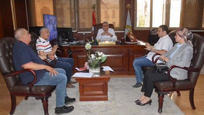 محافظ الغربية يبحث عدد من الملفات الخدمية والتنموية مع أعضاء البرلمان
