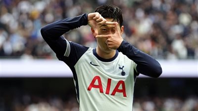 شاهد هدفي بيسوما وسون في مرمي إيفرتون بالدوري الإنجليزي