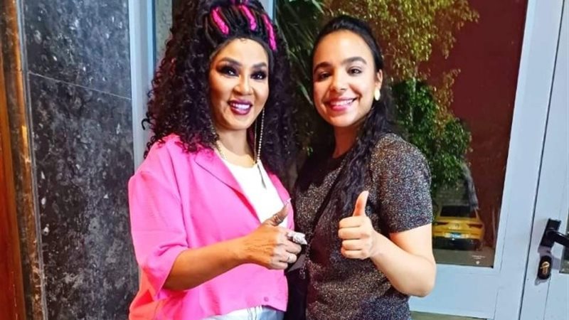 الفنانة جواهر