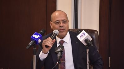 وزير العمل: البطالة تتراجع بسبب المشروعات العملاقة ونستهدف دمج ذوي الهمم