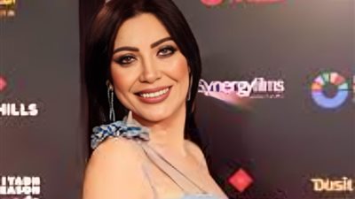 منى ممدوح: عادل إمام سبب دخولي الوسط الفني