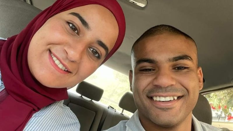 الباحثة ريم حامد وشقيقها