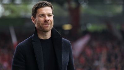 ألونسو يبدأ رحلة دفاع باير ليفركوزن عن لقب كأس ألمانيا اليوم