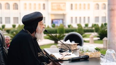 «الوفاء والانتماء والرضا»، البابا تواضروس يلقي عظته الأسبوعية من ملتقى لوجوس الرابع (صور)