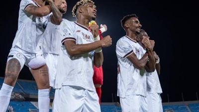 اشتباك بالأيدي في مطار الرياض بين مسؤولين بنادي الشباب السعودي