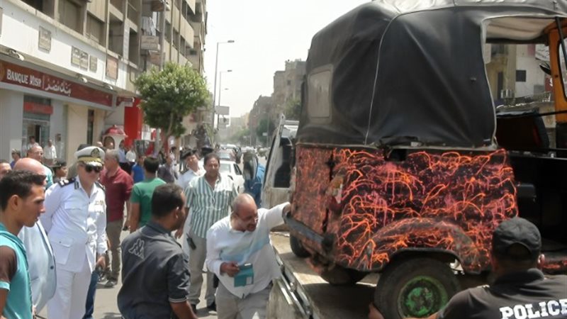 توك توك