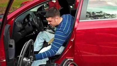 ما هي الإجراءات المطلوبة للحصول على سيارات المعاقين المعفاة من الجمارك؟