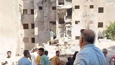 الحماية المدنية تكثف البحث أسفل عقار الإسماعيلية المنهار