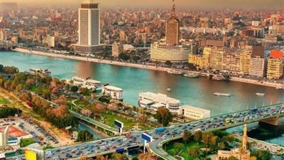مصر والهند تدخلان في استثمارات مشتركة بقطاعات السيارات والأغذية والطاقة المتجددة