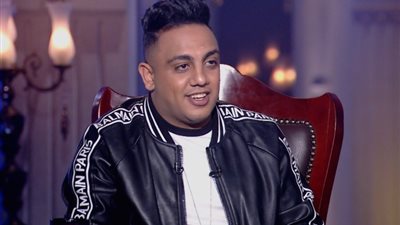دفاعا عن أحمد فهمي، أوس أوس لـ «الجمهور»: مفيش مقارنة بين روبي وهنا الزاهد