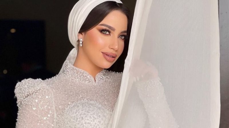 البلوجر مريم سيف