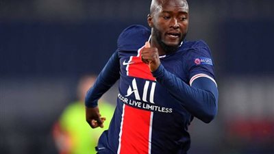 دانيلو بيريرا في السعودية للانضمام لنادي الاتحاد (صور)