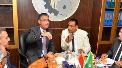 وزير التموين يؤكد لغرفة 