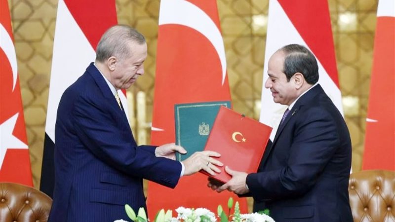 الرئيس عبدالفتاح السيسي ونظيره التركي رجب طيب أردوغان