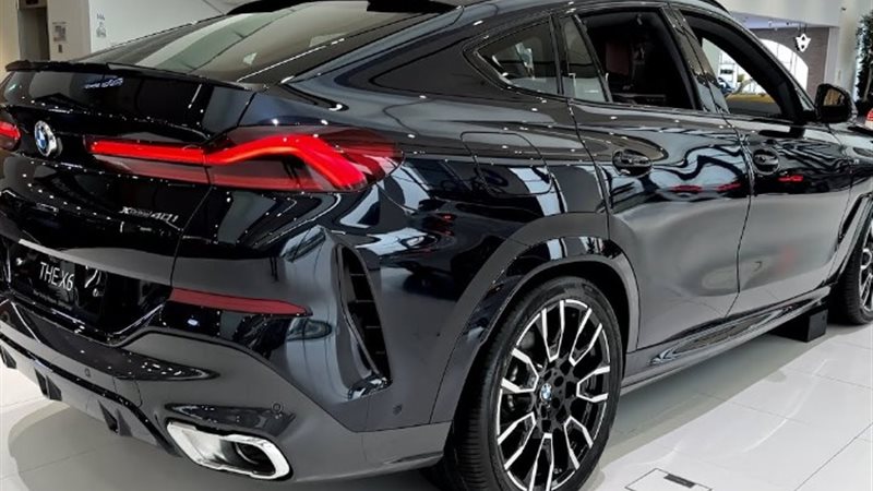 سيارة BMW X6
