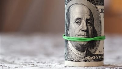 رحلة تراجع أسعار الدولار خلال 30 يوما