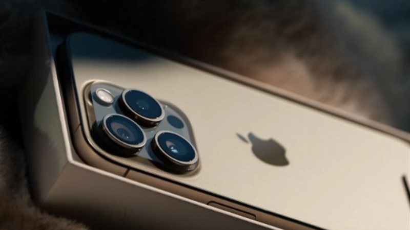 ايفون iPhone 16