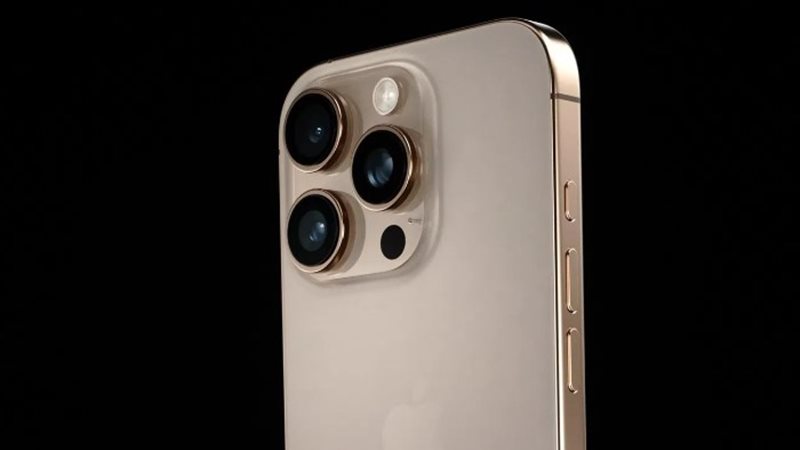 ايفون 16