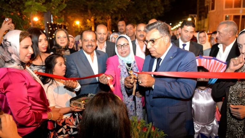 محافظ الدقهلية يفتتح معرض 