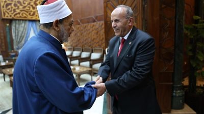المؤسسات الدينية تهنئ الرئيس، شيخ الأزهر يستقبل رئيس هيئة قضايا الدولة للتهنئة بالمولد النبوي