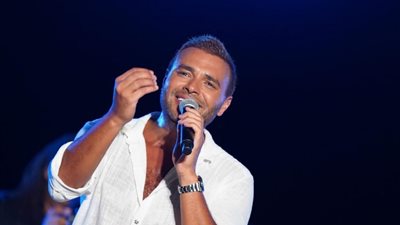«جامد كده كده»، رامي صبري يحيي حفلًا ضخمًا بالساحل الشمالي