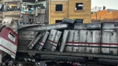 وزيرة التنمية المحلية تتابع مع محافظ الشرقية تطورات حادث تصادم قطارين بالزقازيق