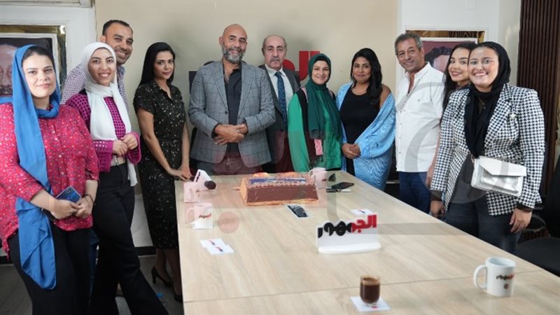 أبطال مسلسل عمر أفندي