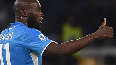 لوكاكو يقود تشكيل نابولي في مواجهة كالياري بالدوري الإيطالي