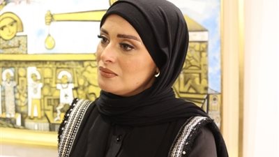 لمياء عبد الحميد: نفسي أعمل حوار مع بابا الله يرحمه وورثت الرسم منه