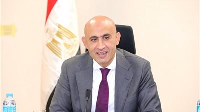 نائب وزير التعليم: إعادة ترتيب المنهج دون حذف وزيادة حصص المواد الأساسية