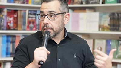 محمد فؤاد يكتب.. «فقاعة الفقاعة العقارية»