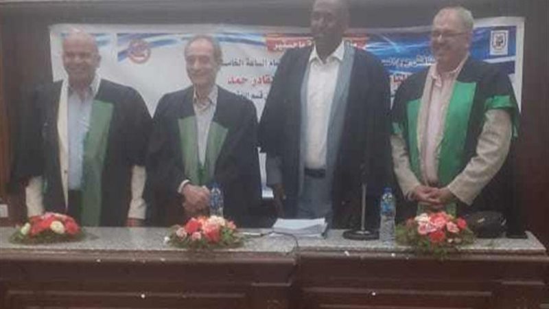 الباحث مصطفى حمد