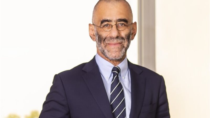 حسين أباظة