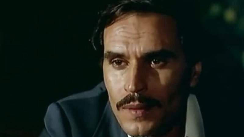 عزت العلايلي