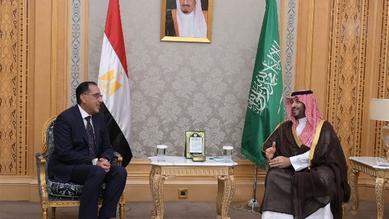 ولي العهد السعودي ومصطفى مدبولي
