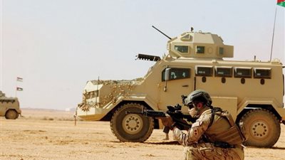 القوات المسلحة الأردنية تسقط مسيرة فوق أراضيها حاولت التسلل من الجنوب