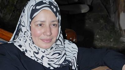 «وسط الحلل والخضار»، كيف تقضي عبلة كامل أوقات فراغها؟