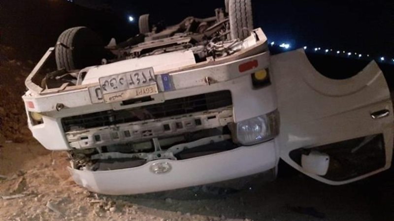 انقلاب سيارة ميكروباص _ أرشيفية