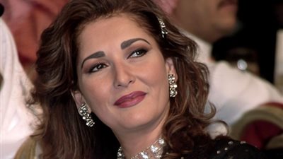 نقل آثار الحكيم إلى المستشفى بعد تعرضها لوعكة صحية