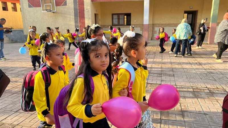 توافد الطلاب أول ايام العام الدراسي
