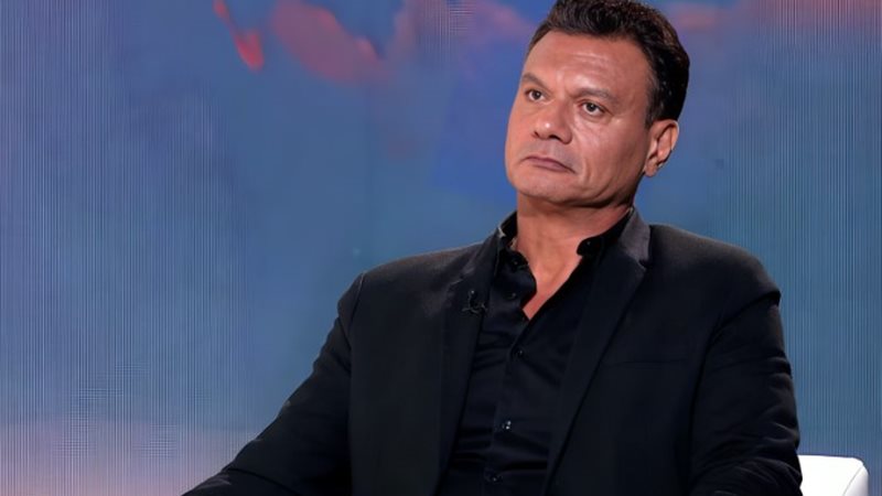 الفنان عباس أبو الحسن